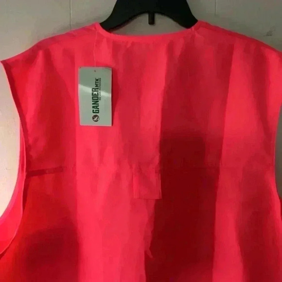 NWT Gander MTN Field Duty Outdoor Brand L/ XL pink Utility Vest Hunting - Picture 5 of 5